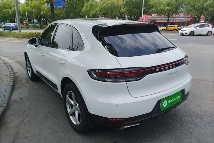 Used Porsche Macan 2021 Macan 2.0T Exterior 2