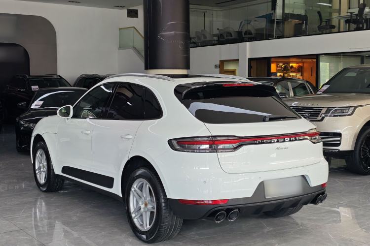 Used Porsche Macan 2021 Macan 2.0T Exterior 2