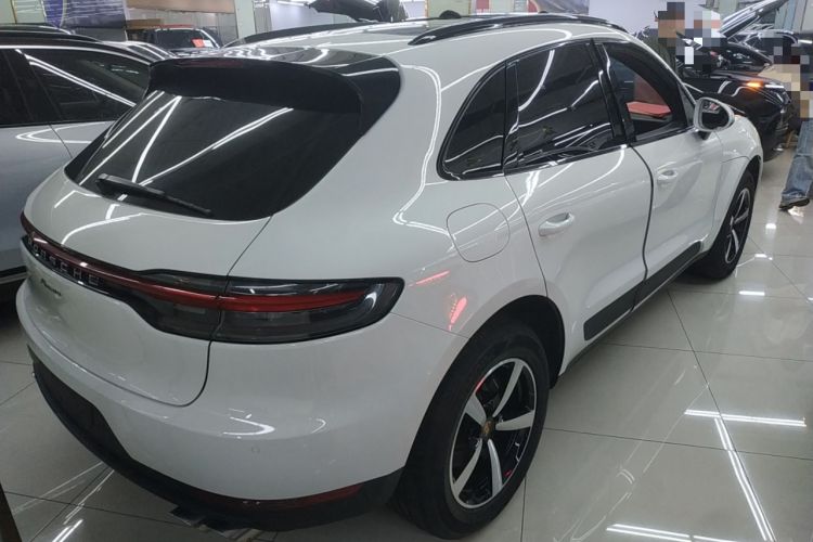 Used Porsche Macan 2021 Macan 2.0T Exterior 5