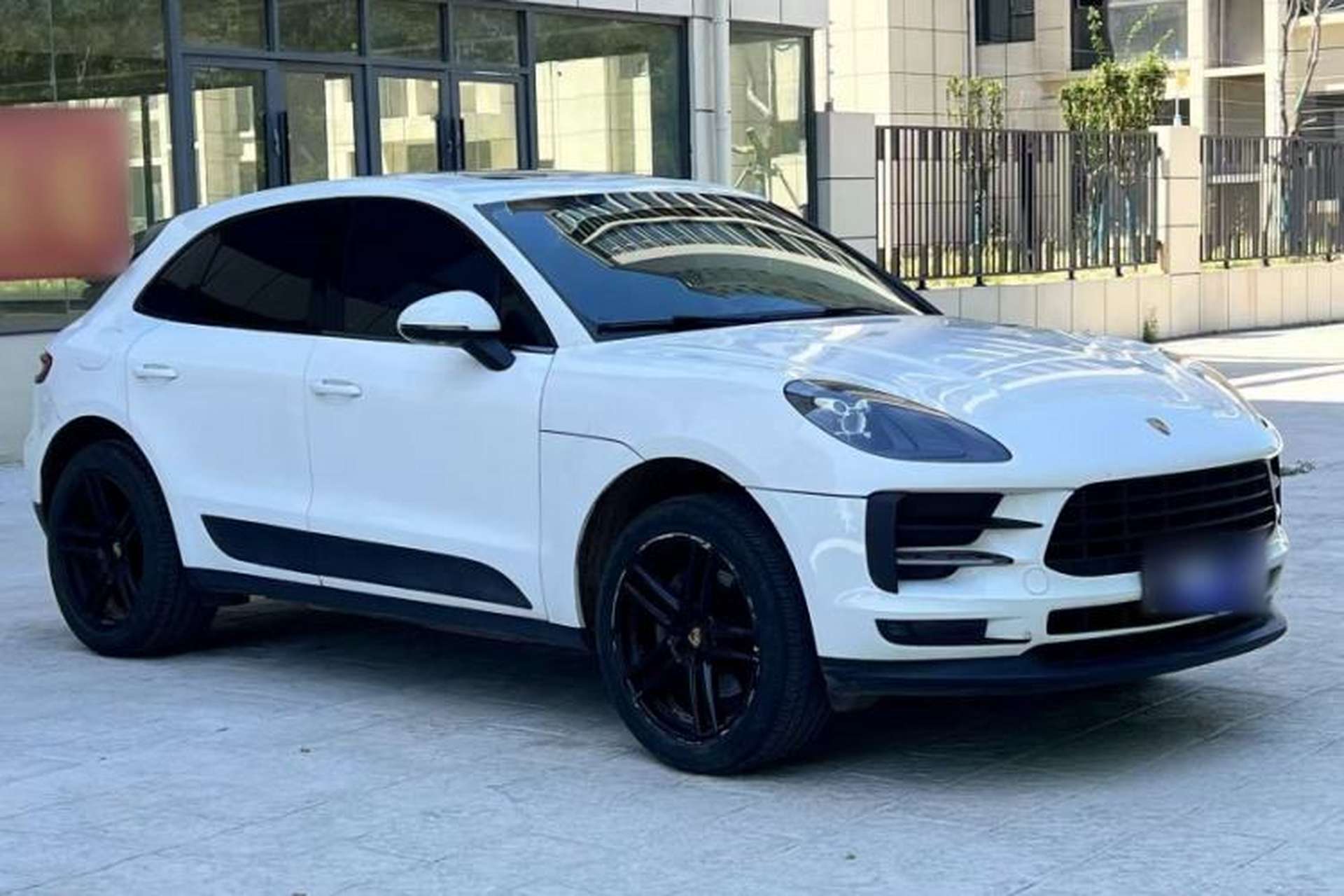Used Porsche Macan 2021 Macan 2.0T Exterior 6