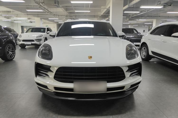 Used Porsche Macan 2021 Macan 2.0T Front