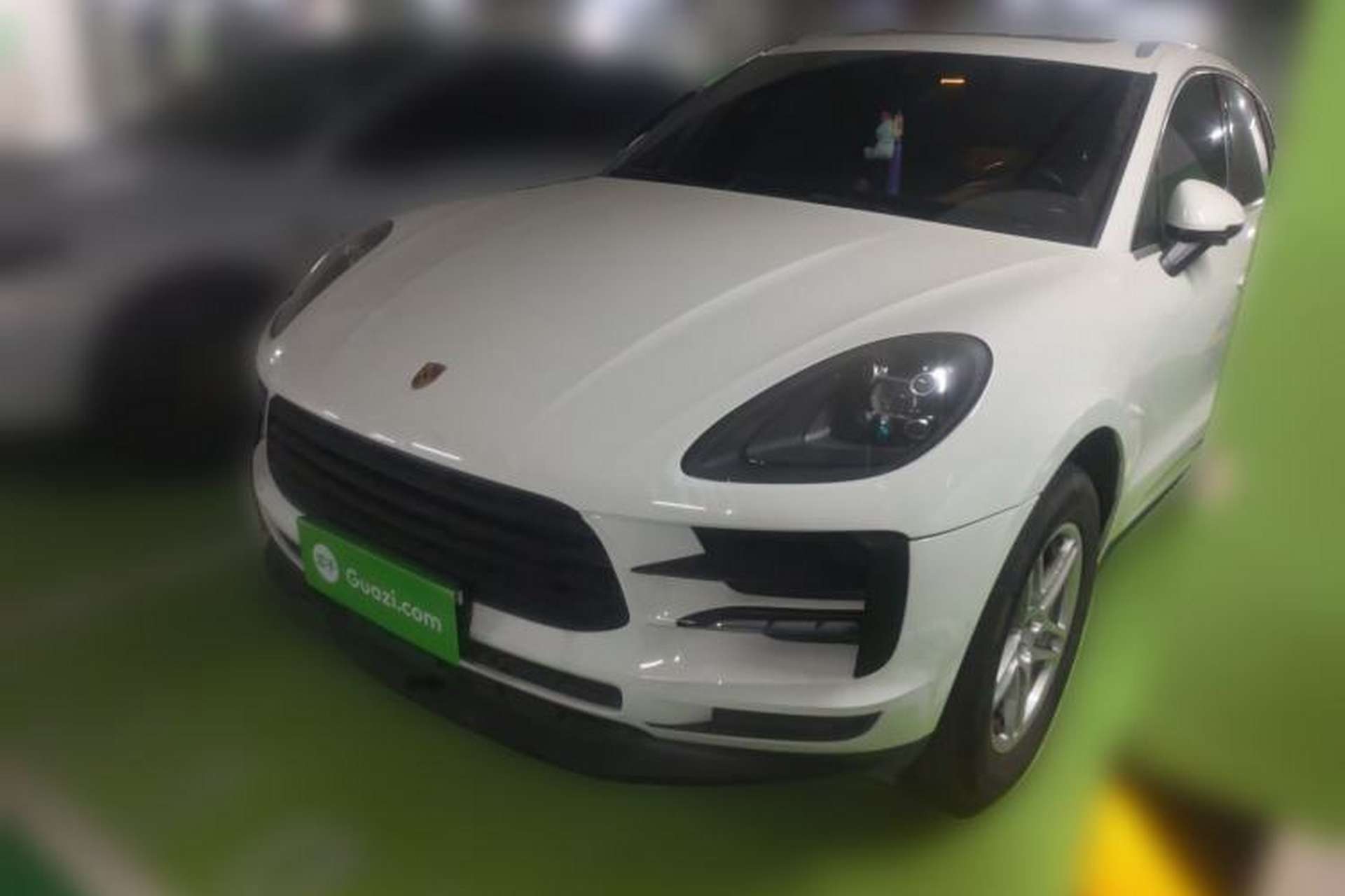 Used Porsche Macan 2021 Macan 2.0T Front Left 45 Deg