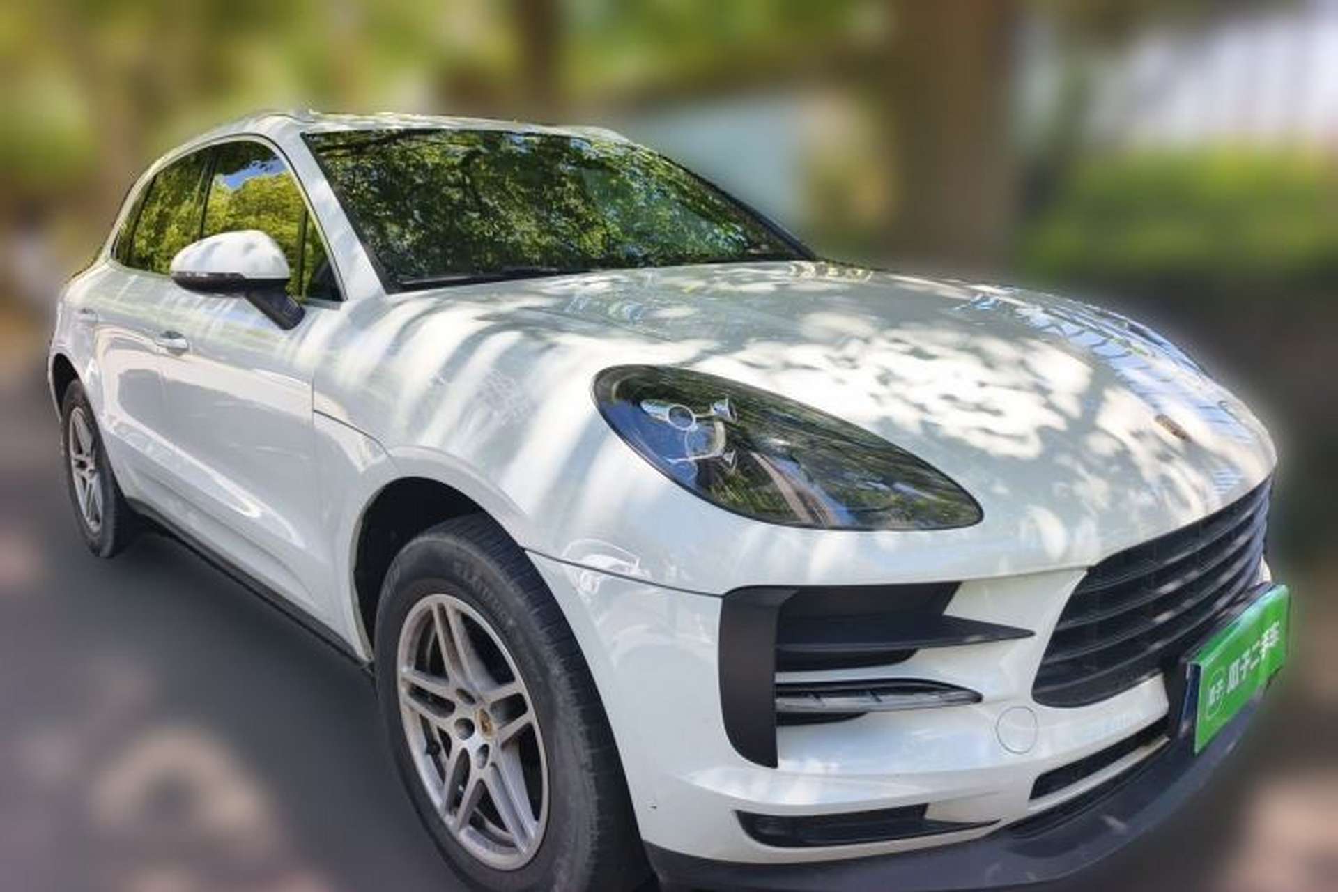 Used Porsche Macan 2021 Macan 2.0T Front Right 45 Deg
