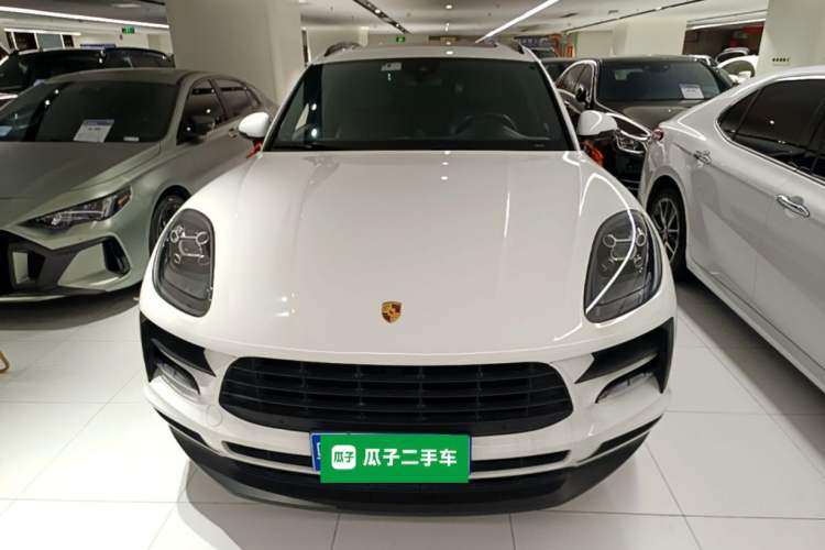 Used Porsche Macan 2021 Macan 2.0T Front
