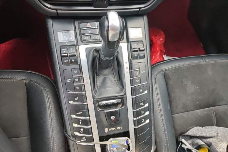 Used Porsche Macan 2021 Macan 2.0T Gear Lever