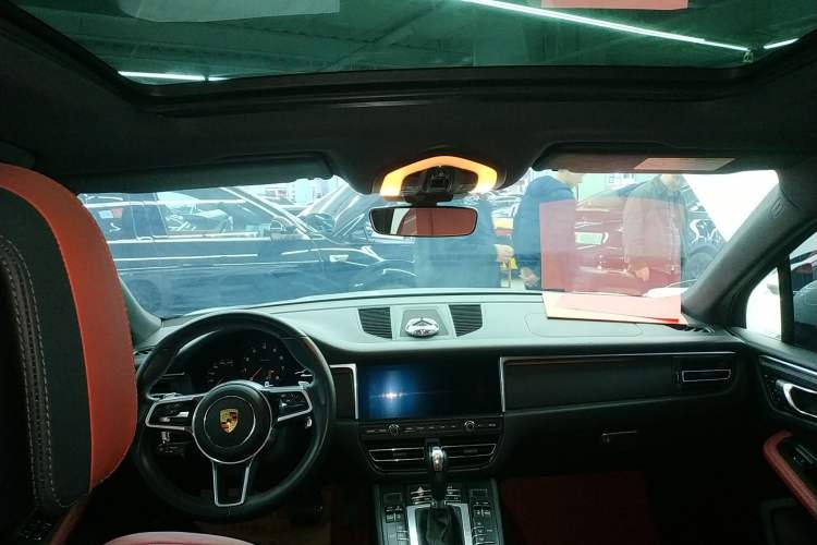 Used Porsche Macan 2021 Macan 2.0T Headliner