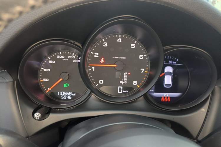 Used Porsche Macan 2021 Macan 2.0T Instrument Cluster