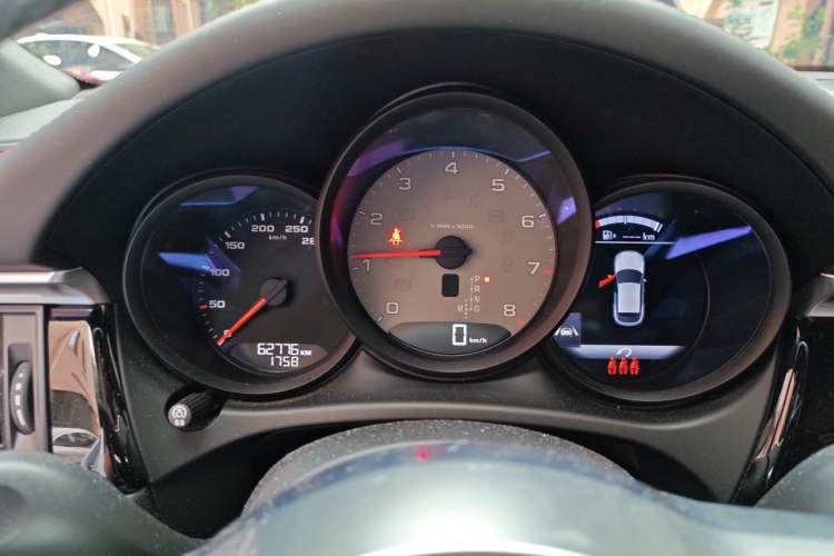 Used Porsche Macan 2021 Macan S 3.0T Instrument Cluster