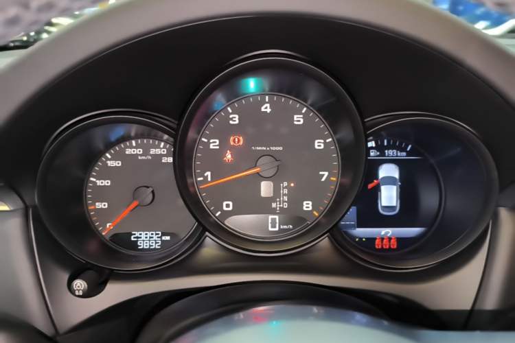 Used Porsche Macan 2021 Macan 2.0T Instrument Cluster