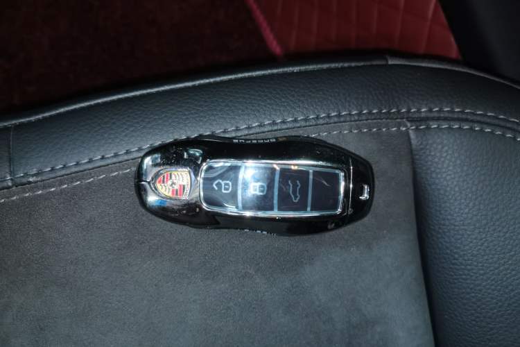 Used Porsche Macan 2021 Macan 2.0T Interior 1
