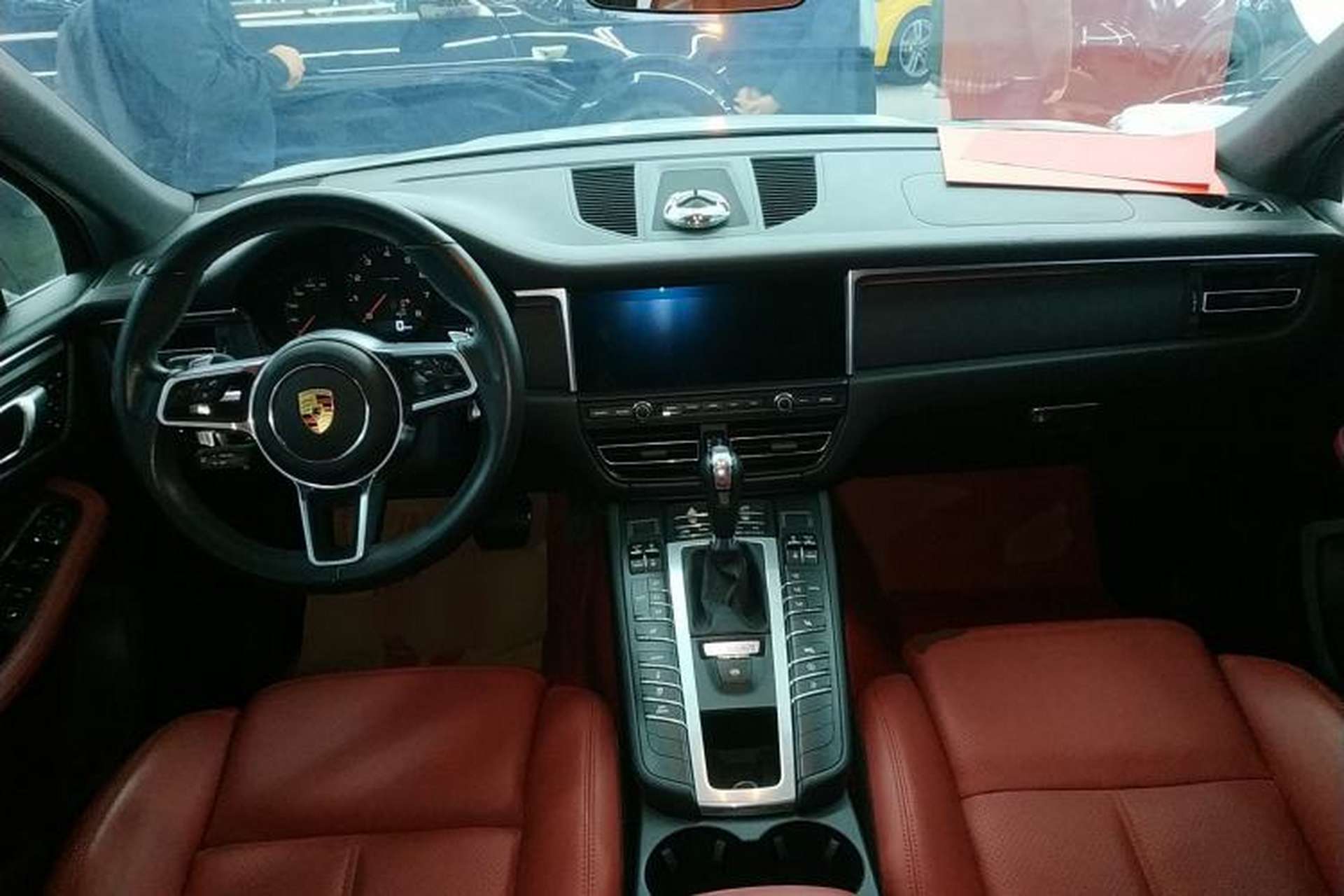Used Porsche Macan 2021 Macan 2.0T Interior 2