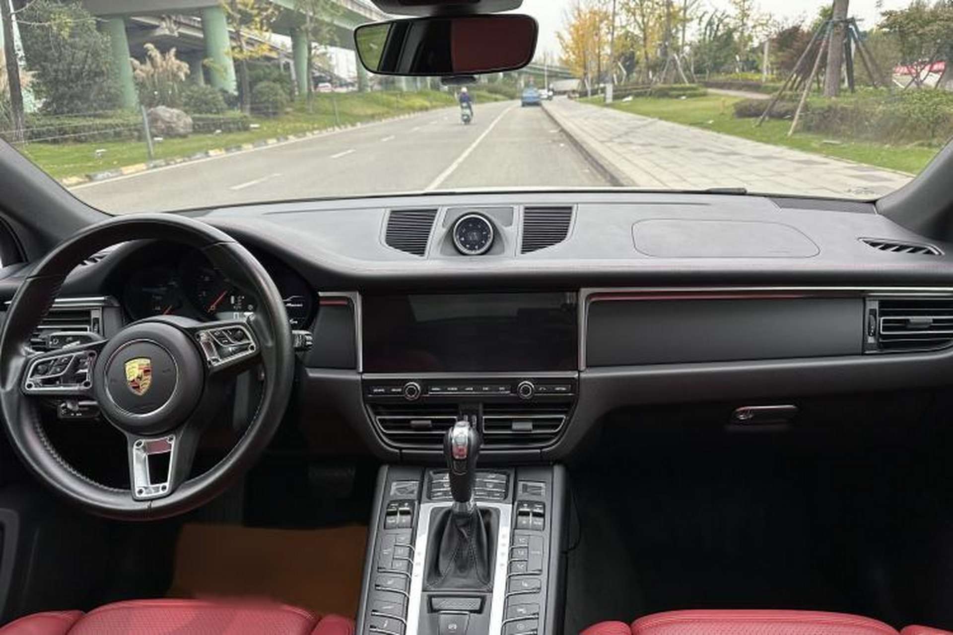Used Porsche Macan 2021 Macan 2.0T Interior 2