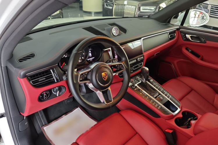 Used Porsche Macan 2021 Macan 2.0T Interior 7