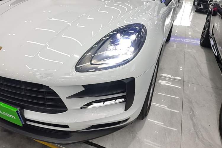 Used Porsche Macan 2021 Macan 2.0T Left Front Headlight