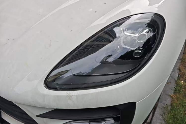 Used Porsche Macan 2021 Macan 2.0T Left Front Headlight