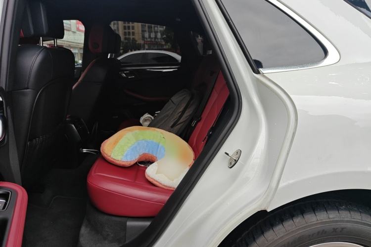 Used Porsche Macan 2021 Macan S 3.0T Left Rear Seat