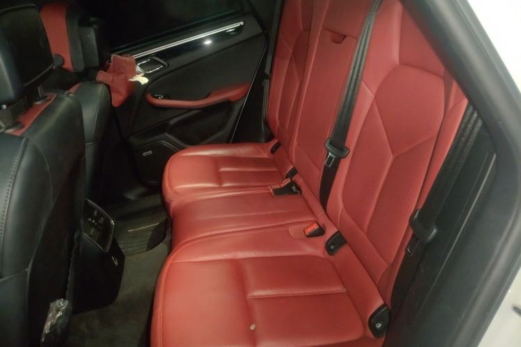 Used Porsche Macan 2021 Macan 2.0T Left Rear Seat