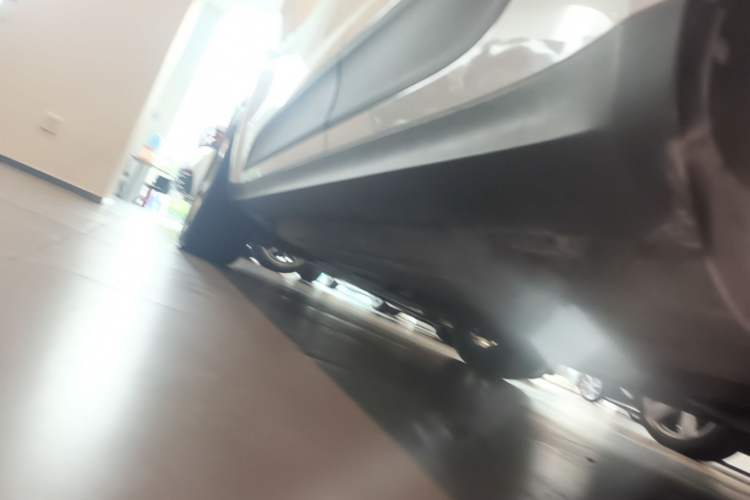 Used Porsche Macan 2021 Macan 2.0T Left Side Sill