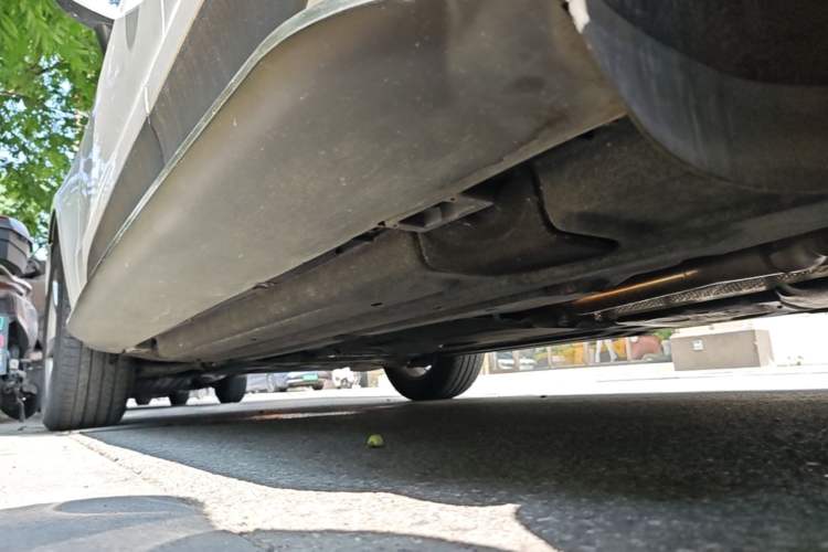 Used Porsche Macan 2021 Macan 2.0T Left Side Sill
