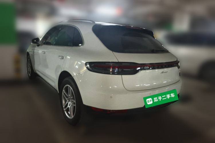 Used Porsche Macan 2021 Macan 2.0T Rear Left 45 Deg