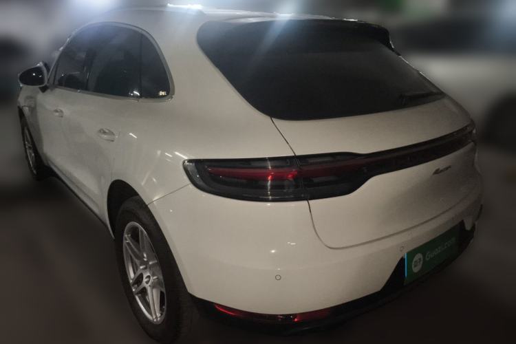 Used Porsche Macan 2021 Macan 2.0T Rear Left 45 Deg