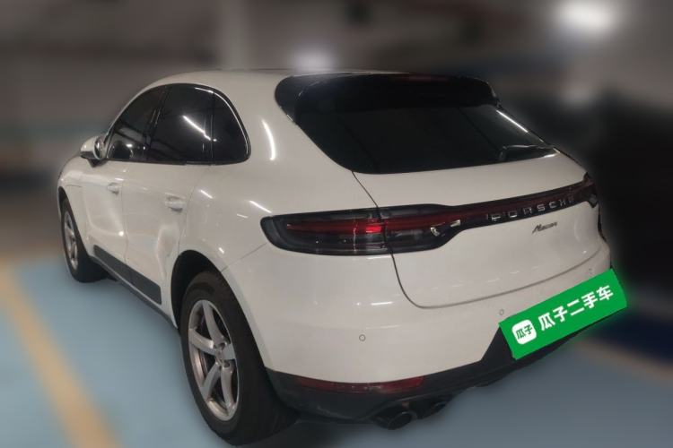 Used Porsche Macan 2021 Macan 2.0T Rear Left 45 Deg