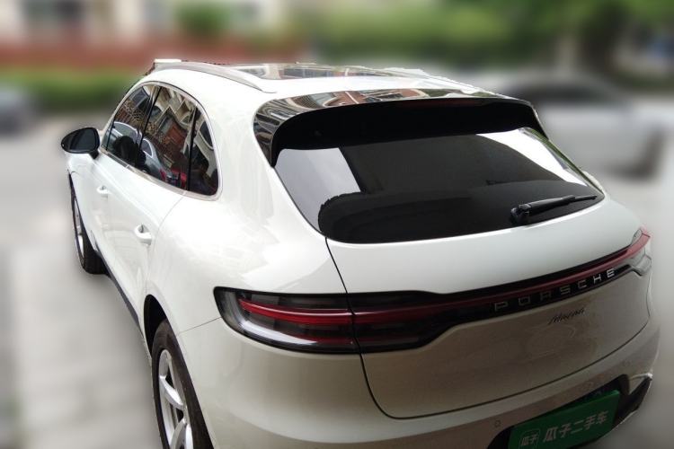 Used Porsche Macan 2021 Macan 2.0T Rear Left 45 Deg
