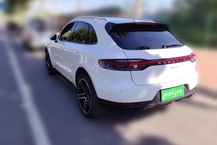 Used Porsche Macan 2021 Macan 2.0T Rear Left 45 Deg