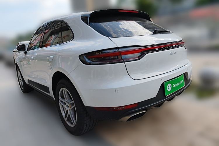 Used Porsche Macan 2021 Macan 2.0T Rear Left 45 Deg