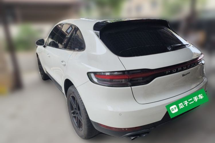 Used Porsche Macan 2021 Macan 2.0T Rear Left 45 Deg