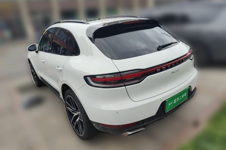 Used Porsche Macan 2021 Macan 2.0T Rear Left 45 Deg
