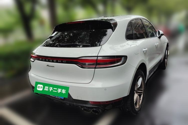 Used Porsche Macan 2021 Macan 2.0T Rear Right 45 Deg