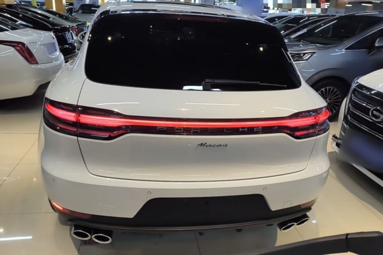 Used Porsche Macan 2021 Macan 2.0T Rear