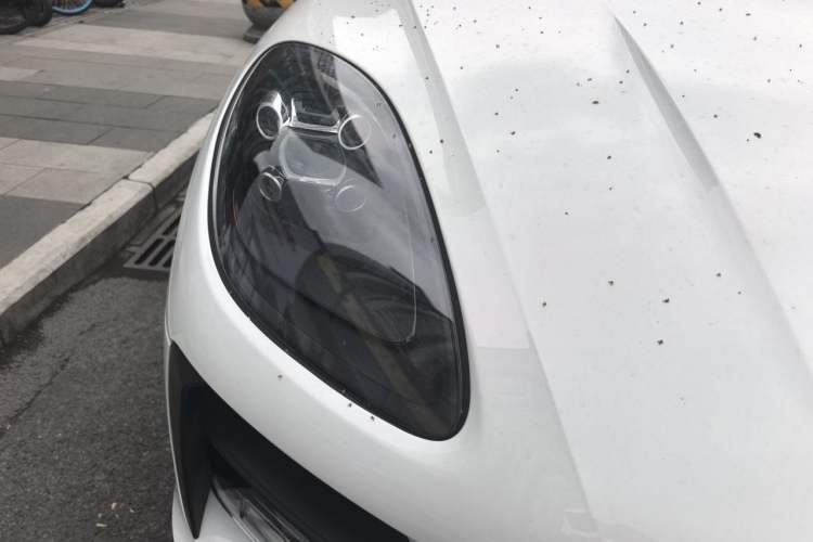 Used Porsche Macan 2021 Macan 2.0T Right Front Headlight