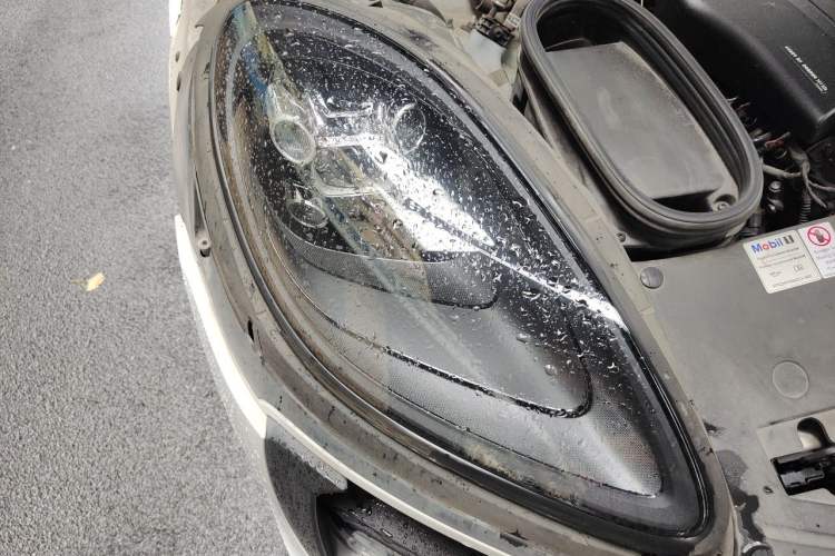 Used Porsche Macan 2021 Macan 2.0T Right Front Headlight