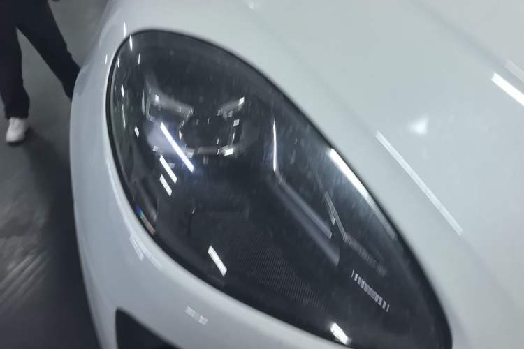 Used Porsche Macan 2021 Macan S 3.0T Right Front Headlight