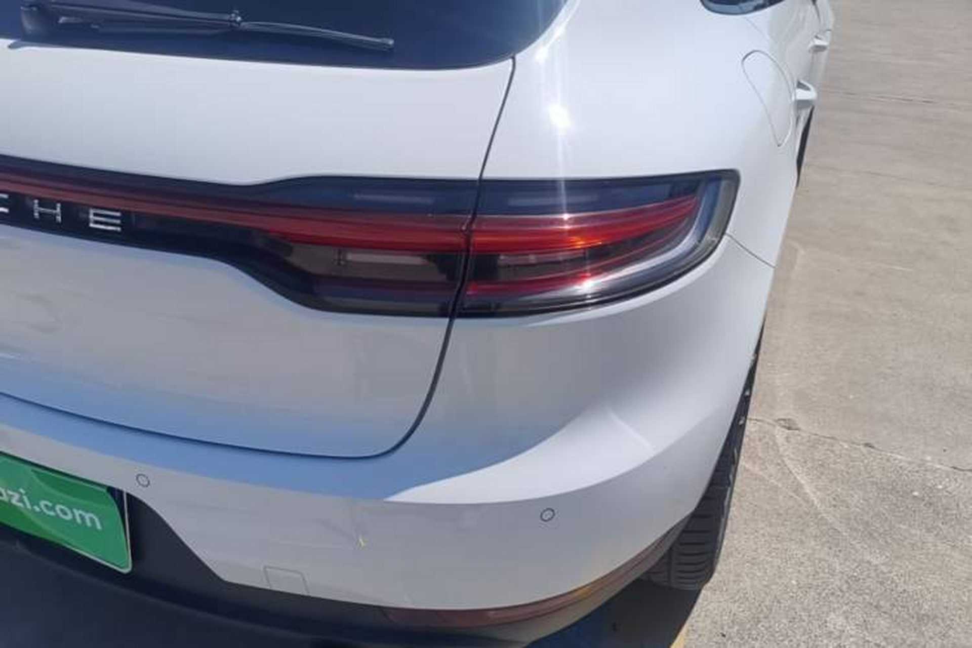 Used Porsche Macan 2021 Macan 2.0T Right Rear Taillight