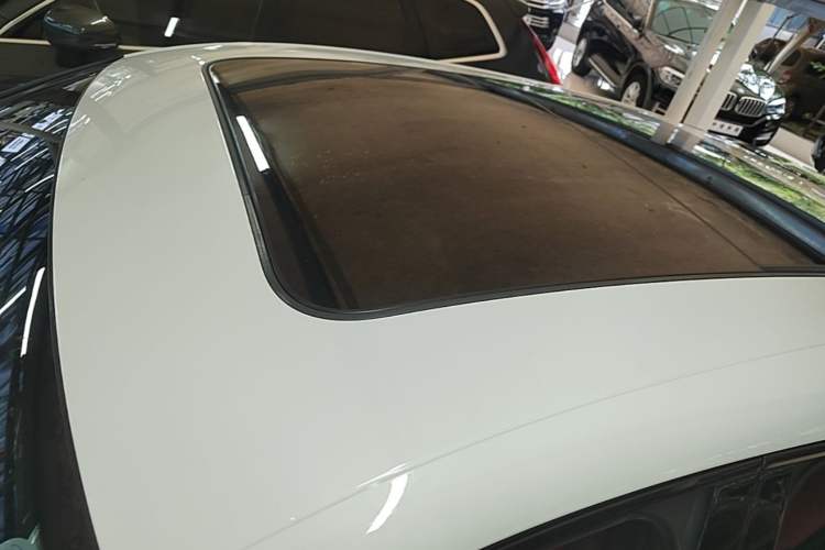 Used Porsche Macan 2021 Macan 2.0T Roof