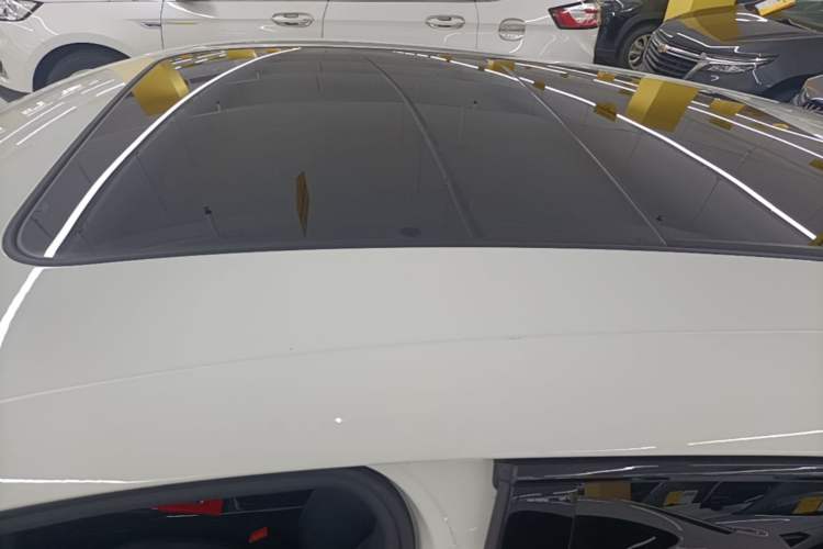 Used Porsche Macan 2021 Macan 2.0T Roof
