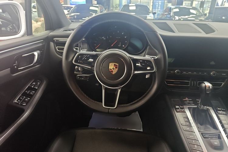 Used Porsche Macan 2021 Macan 2.0T Steering Wheel