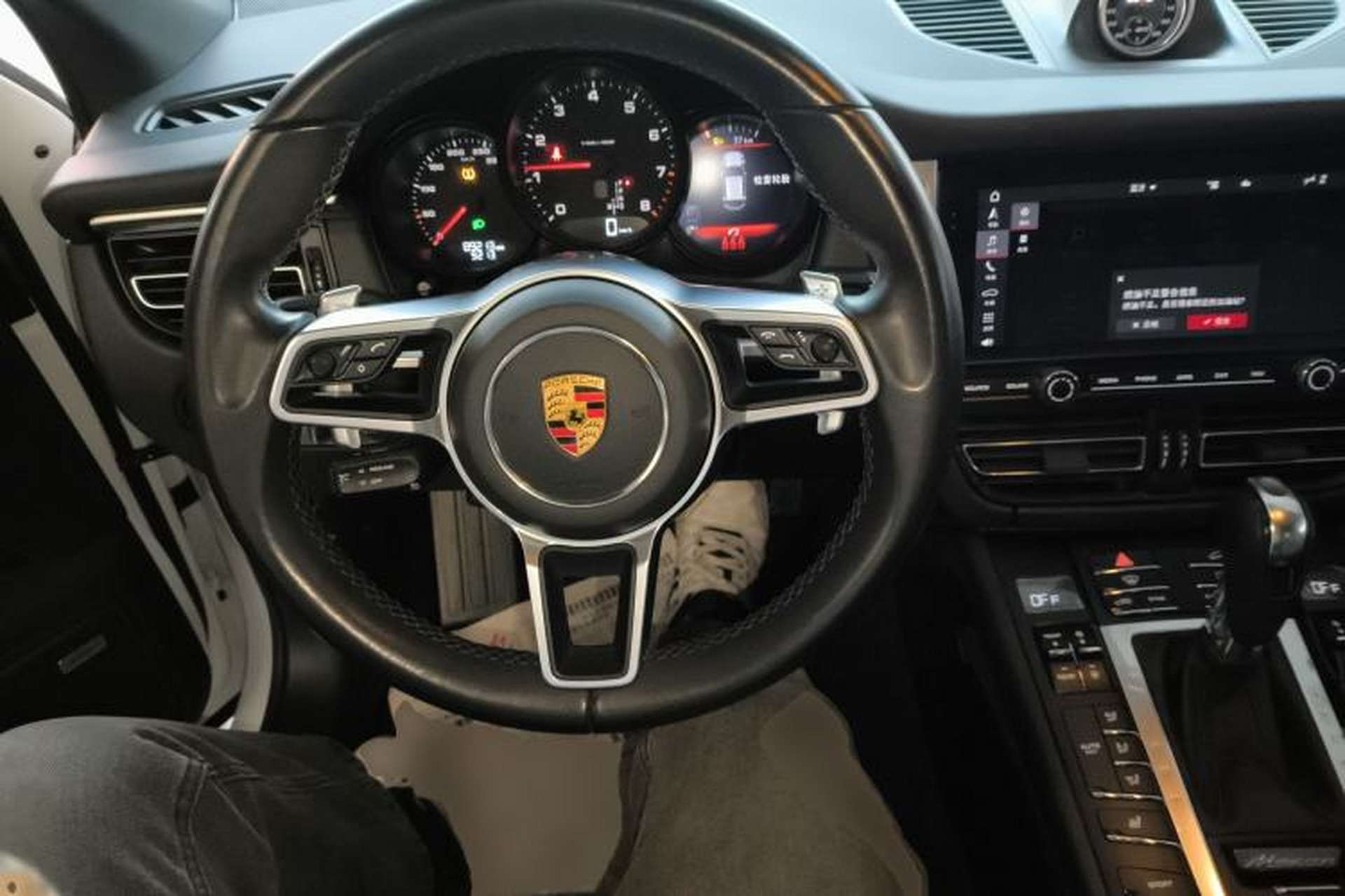 Used Porsche Macan 2021 Macan 2.0T Steering Wheel