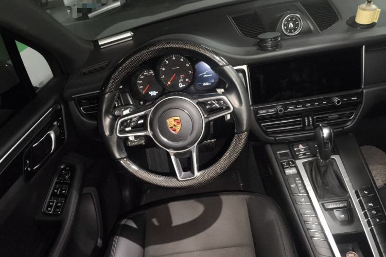 Used Porsche Macan 2021 Macan 2.0T Steering Wheel