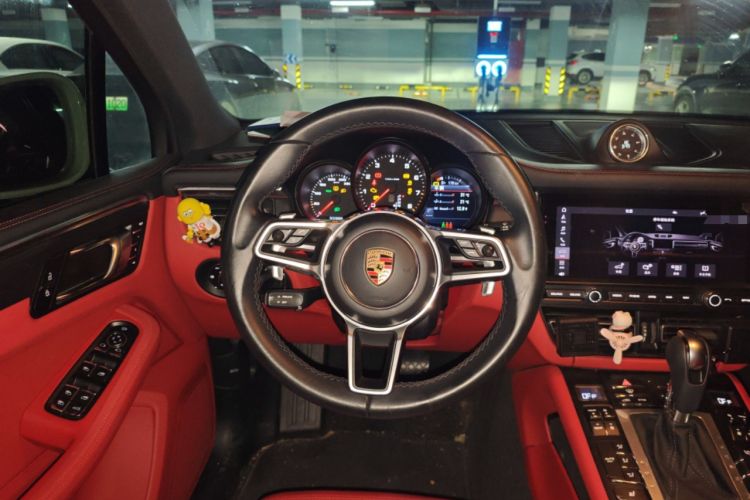 Used Porsche Macan 2021 Macan 2.0T Steering Wheel