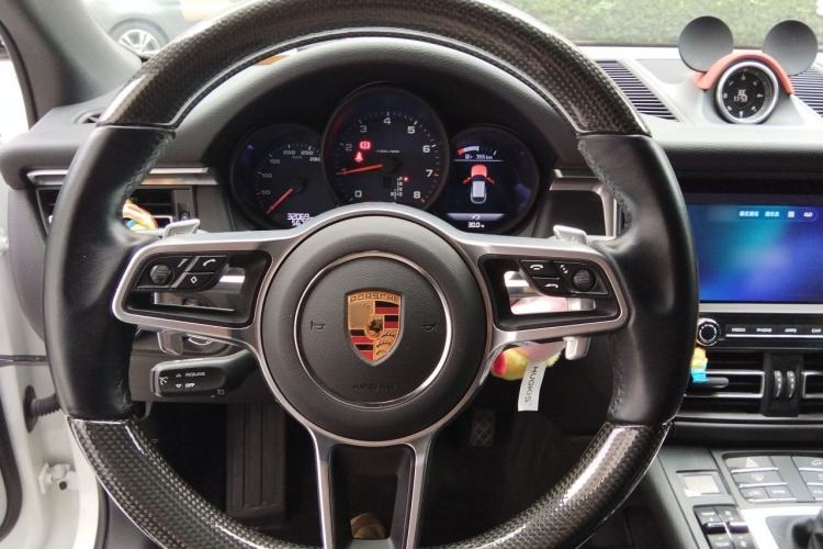 Used Porsche Macan 2021 Macan 2.0T Steering Wheel