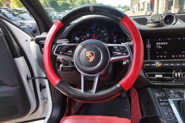 Used Porsche Macan 2021 Macan 2.0T Steering Wheel