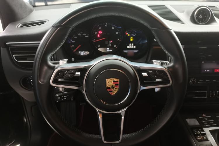 Used Porsche Macan 2021 Macan 2.0T Steering Wheel