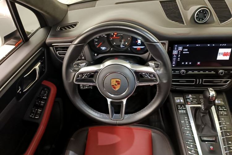 Used Porsche Macan 2021 Macan 2.0T Steering Wheel