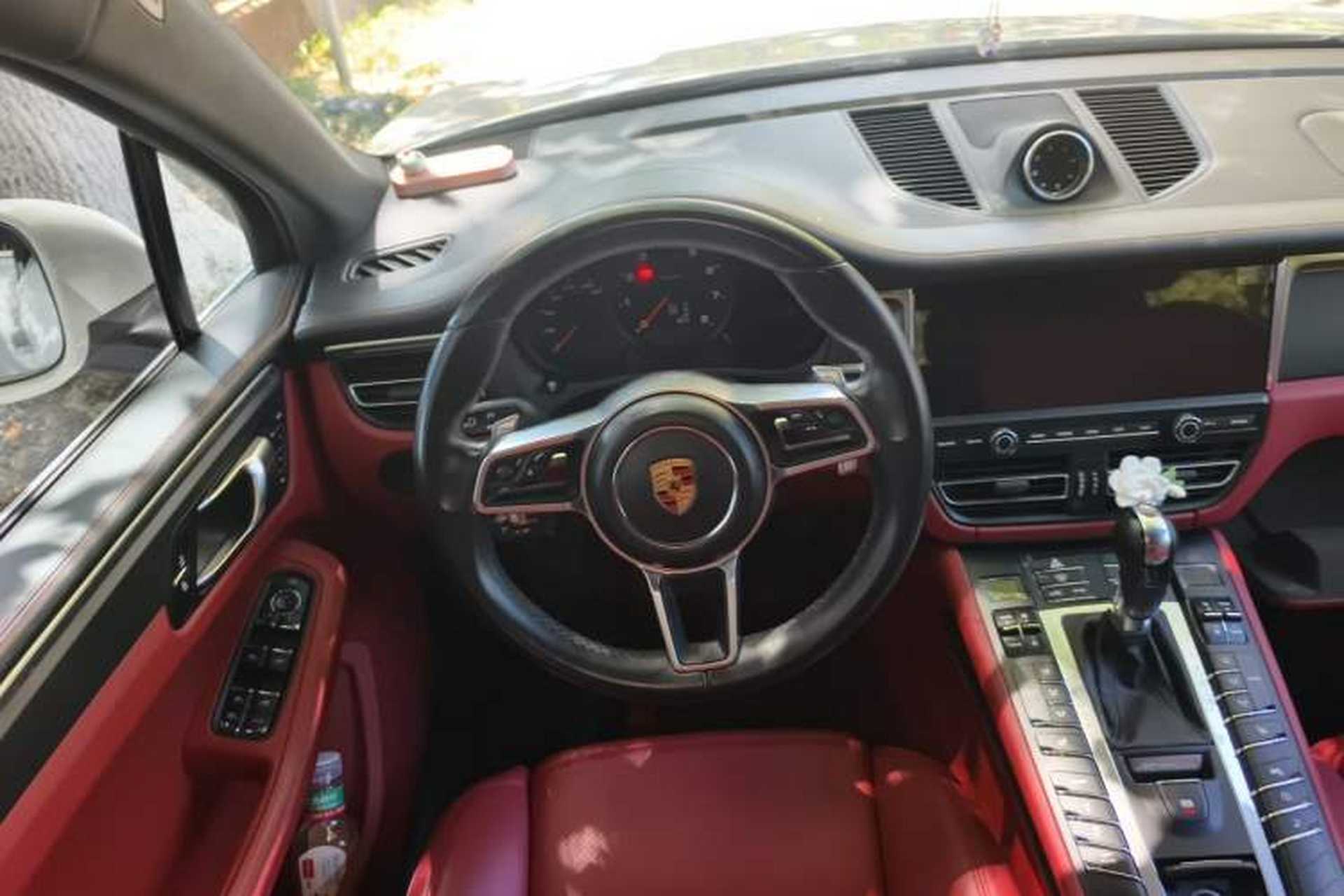 Used Porsche Macan 2021 Macan 2.0T Steering Wheel