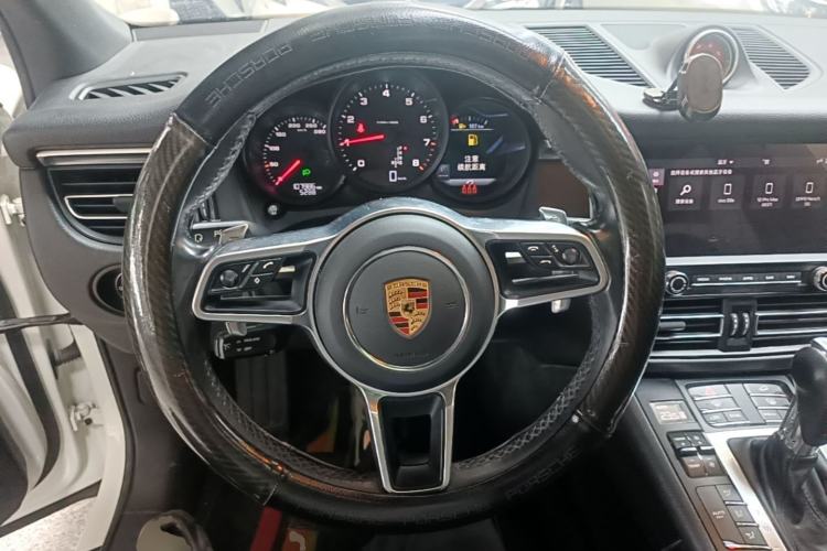 Used Porsche Macan 2021 Macan 2.0T Steering Wheel