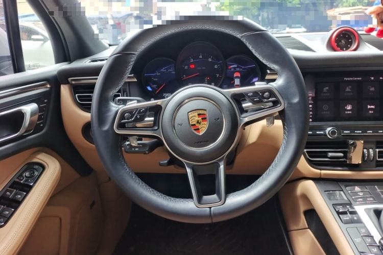 Used Porsche Macan 2021 Macan 2.0T Steering Wheel